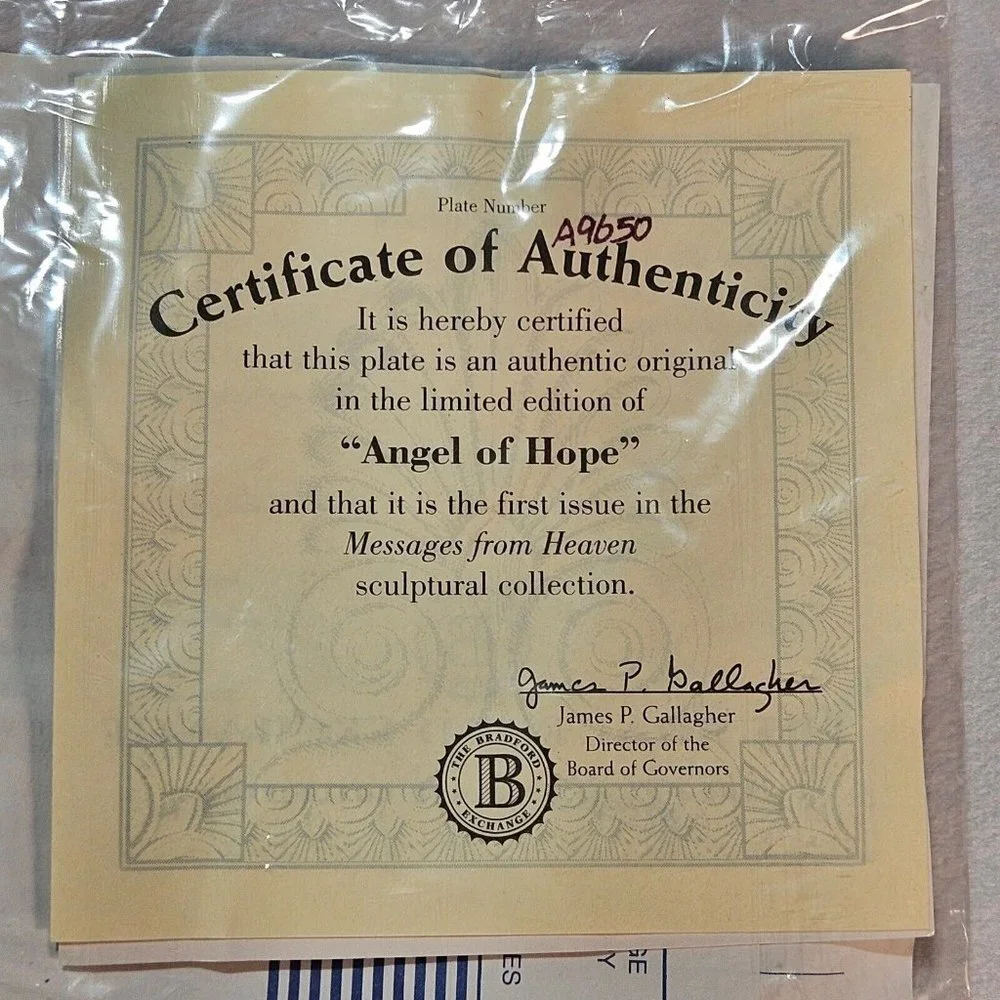 Vintage 1998 Bradford Exchange 3D Angel of Hope Decorative‎ Plate Plaque 1st ed